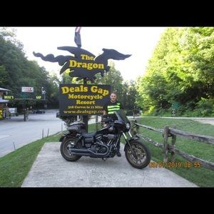 Meet your Posher, Pierre